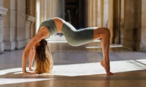 Optimiser les pratiques de yoga pour mieux se muscler
